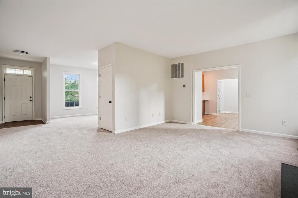 1118 VIRGINIA AVE, CULPEPER, Virginia 22701, 3 Bedrooms Bedrooms, ,2 BathroomsBathrooms,Residential,1118 VIRGINIA AVE,VACU2010878 MLS # VACU2010878