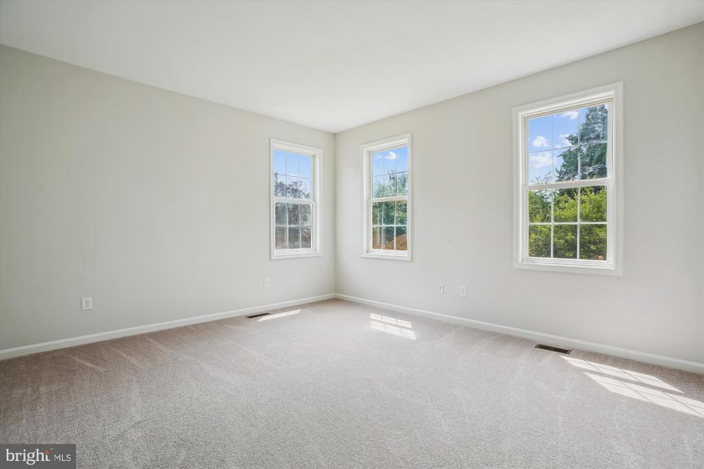 1118 VIRGINIA AVE, CULPEPER, Virginia 22701, 3 Bedrooms Bedrooms, ,2 BathroomsBathrooms,Residential,1118 VIRGINIA AVE,VACU2010878 MLS # VACU2010878