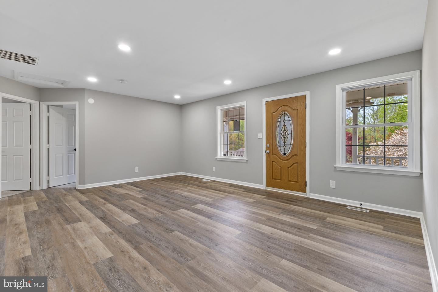 517 DECATUR RD, STAFFORD, Virginia 22554, 3 Bedrooms Bedrooms, ,3 BathroomsBathrooms,Residential,For sale,517 DECATUR RD,VAST2037860 MLS # VAST2037860