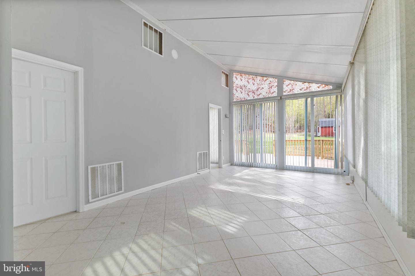 517 DECATUR RD, STAFFORD, Virginia 22554, 3 Bedrooms Bedrooms, ,3 BathroomsBathrooms,Residential,For sale,517 DECATUR RD,VAST2037860 MLS # VAST2037860
