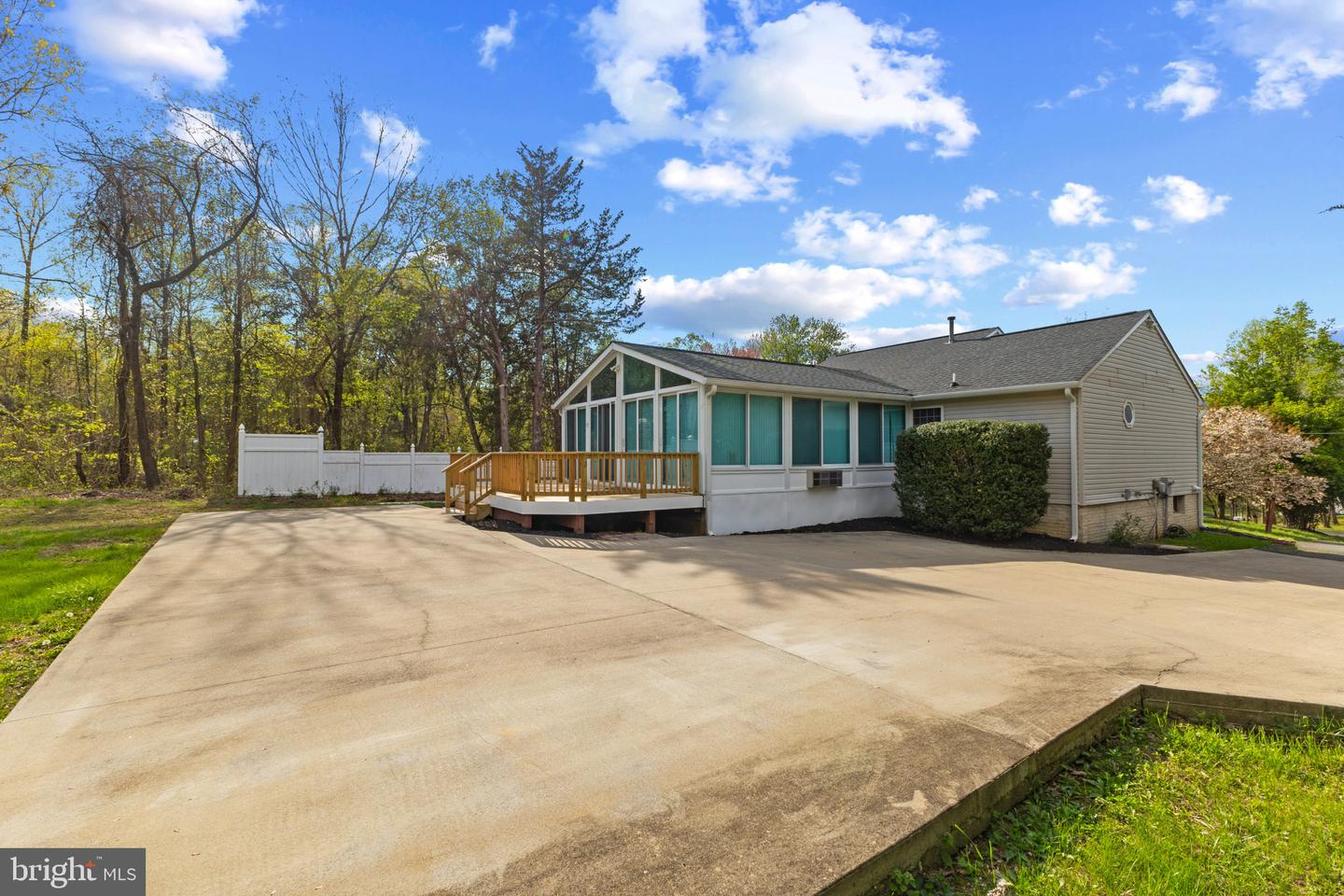517 DECATUR RD, STAFFORD, Virginia 22554, 3 Bedrooms Bedrooms, ,3 BathroomsBathrooms,Residential,For sale,517 DECATUR RD,VAST2037860 MLS # VAST2037860