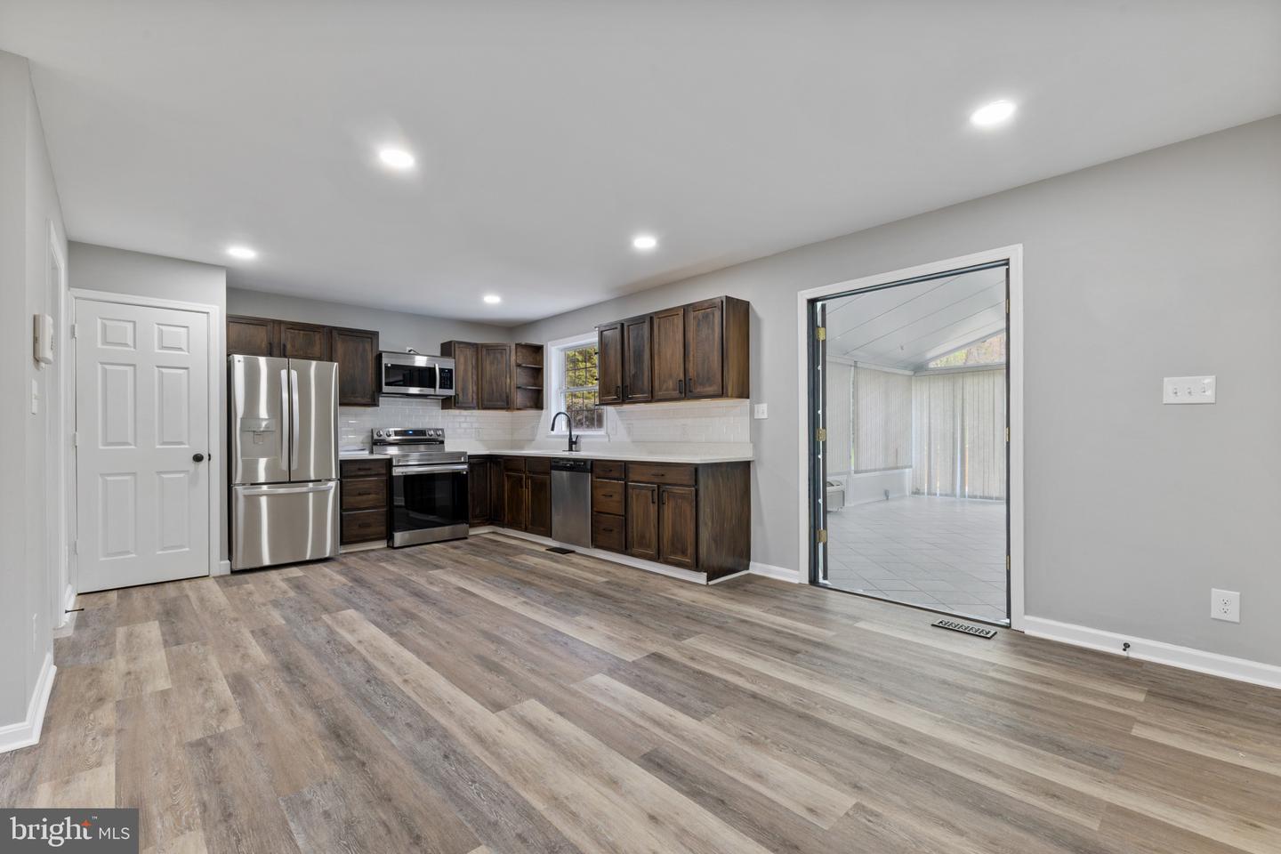 517 DECATUR RD, STAFFORD, Virginia 22554, 3 Bedrooms Bedrooms, ,3 BathroomsBathrooms,Residential,For sale,517 DECATUR RD,VAST2037860 MLS # VAST2037860