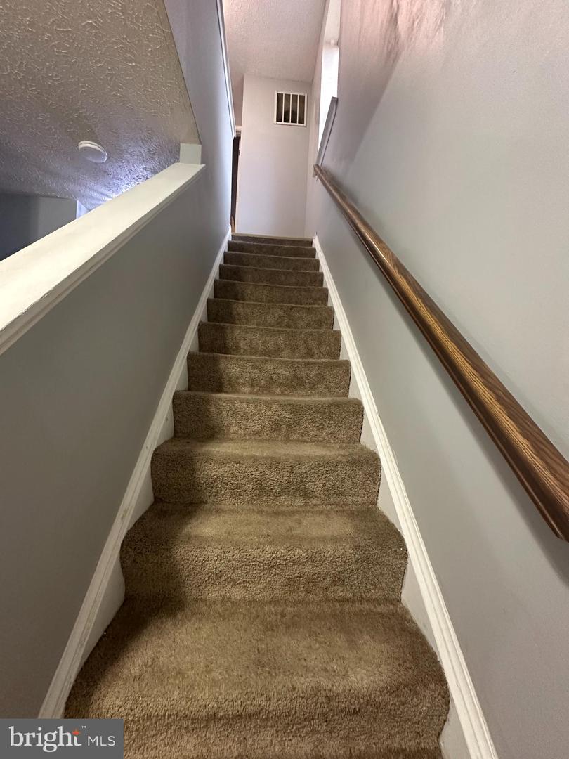 313 MEWS COURT, STAFFORD, Virginia 22554, 3 Bedrooms Bedrooms, 9 Rooms Rooms,2 BathroomsBathrooms,Residential,For sale,313 MEWS COURT,VAST2037864 MLS # VAST2037864