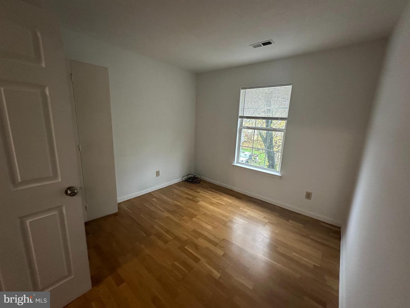313 MEWS COURT, STAFFORD, Virginia 22554, 3 Bedrooms Bedrooms, 9 Rooms Rooms,2 BathroomsBathrooms,Residential,For sale,313 MEWS COURT,VAST2037864 MLS # VAST2037864