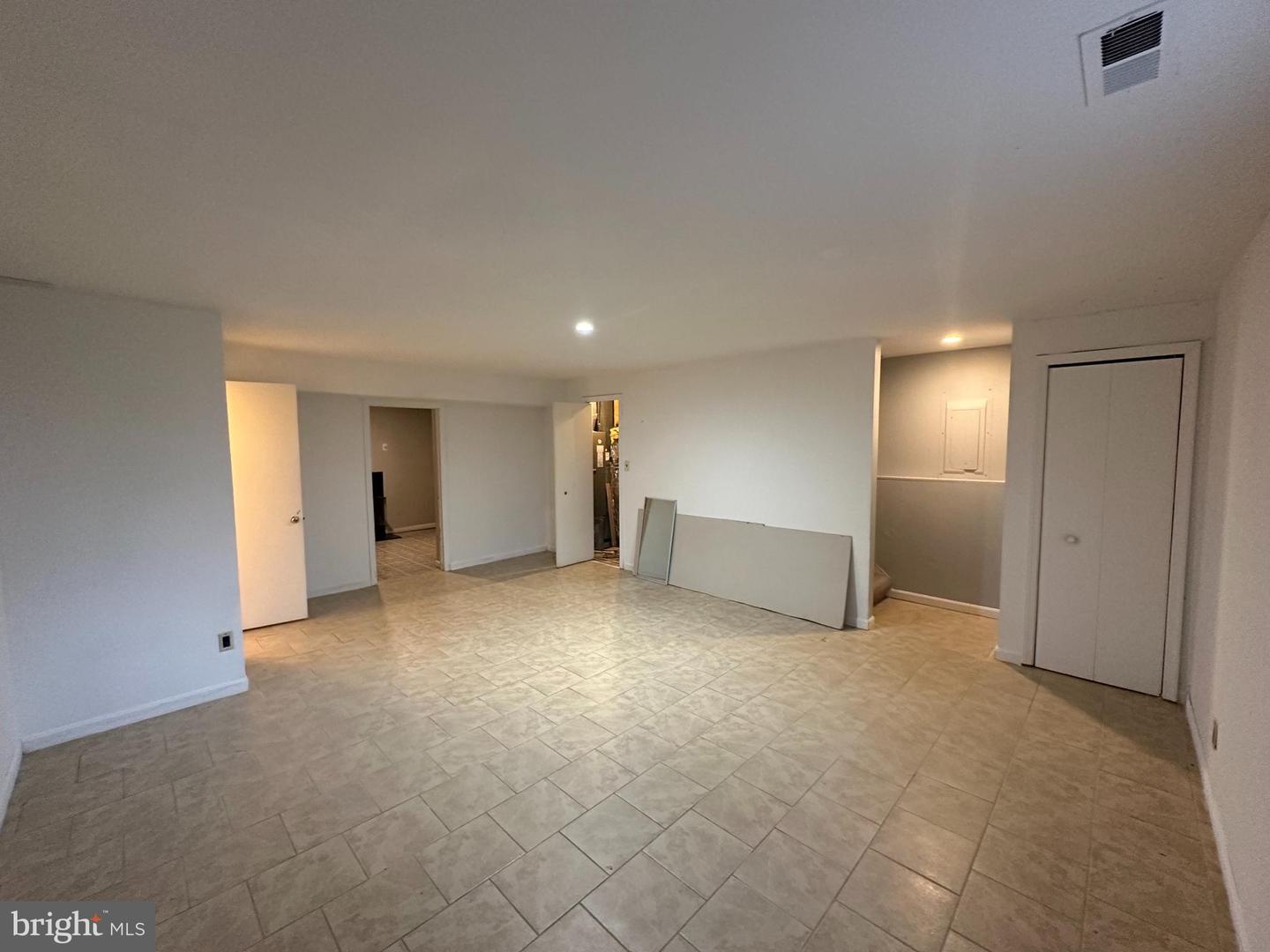 313 MEWS COURT, STAFFORD, Virginia 22554, 3 Bedrooms Bedrooms, 9 Rooms Rooms,2 BathroomsBathrooms,Residential,For sale,313 MEWS COURT,VAST2037864 MLS # VAST2037864