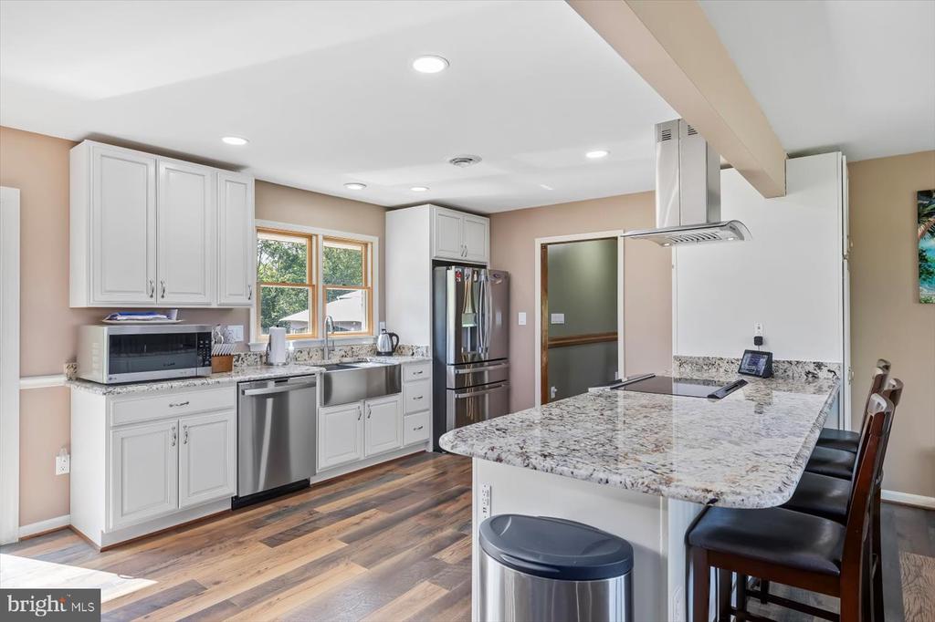 436 CASTLETON VIEW RD, CASTLETON, Virginia 22716, 4 Bedrooms Bedrooms, ,3 BathroomsBathrooms,Residential,436 CASTLETON VIEW RD,VARP2002152 MLS # VARP2002152