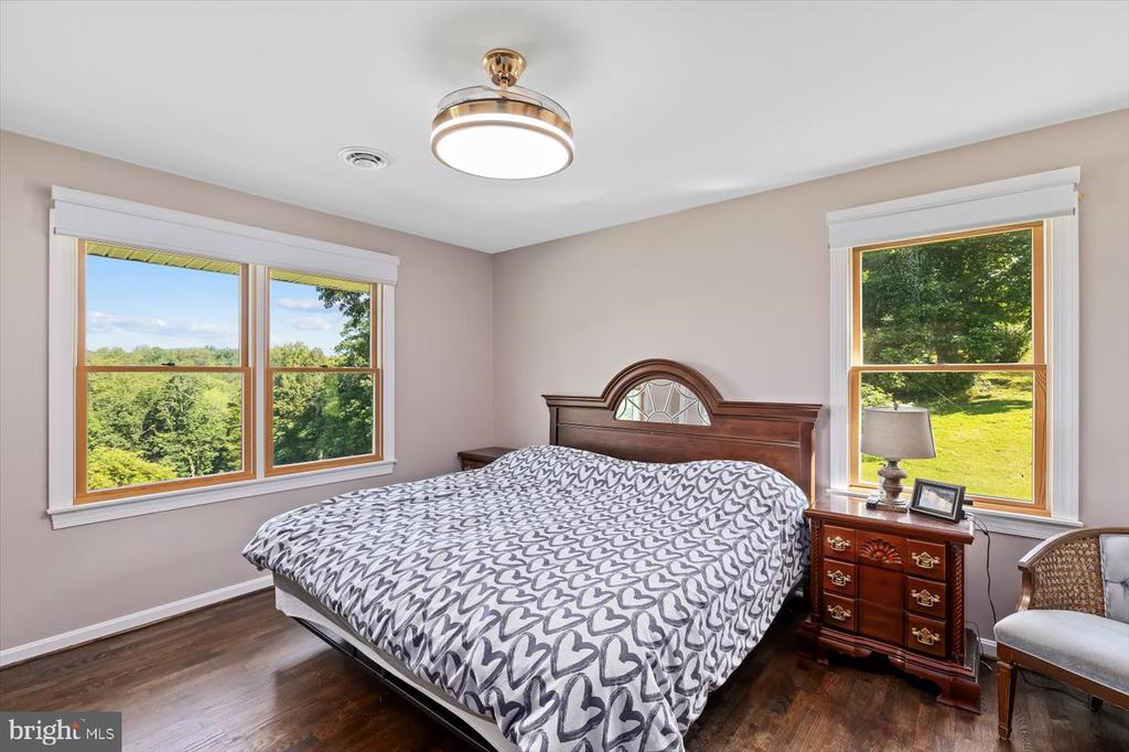 436 CASTLETON VIEW RD, CASTLETON, Virginia 22716, 4 Bedrooms Bedrooms, ,3 BathroomsBathrooms,Residential,436 CASTLETON VIEW RD,VARP2002152 MLS # VARP2002152