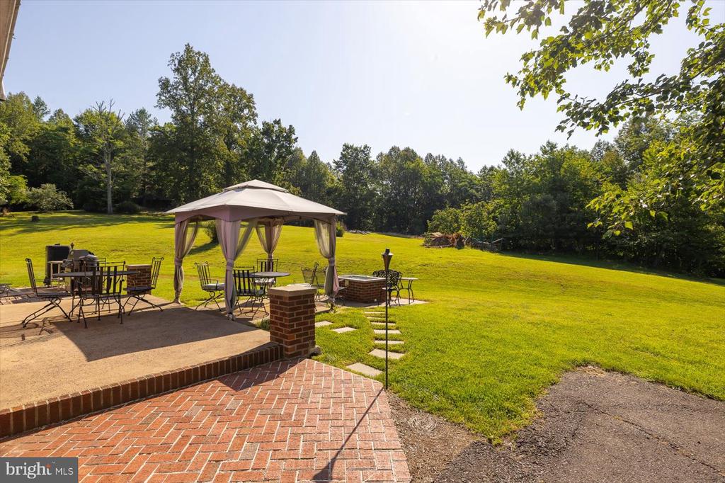 436 CASTLETON VIEW RD, CASTLETON, Virginia 22716, 4 Bedrooms Bedrooms, ,3 BathroomsBathrooms,Residential,436 CASTLETON VIEW RD,VARP2002152 MLS # VARP2002152
