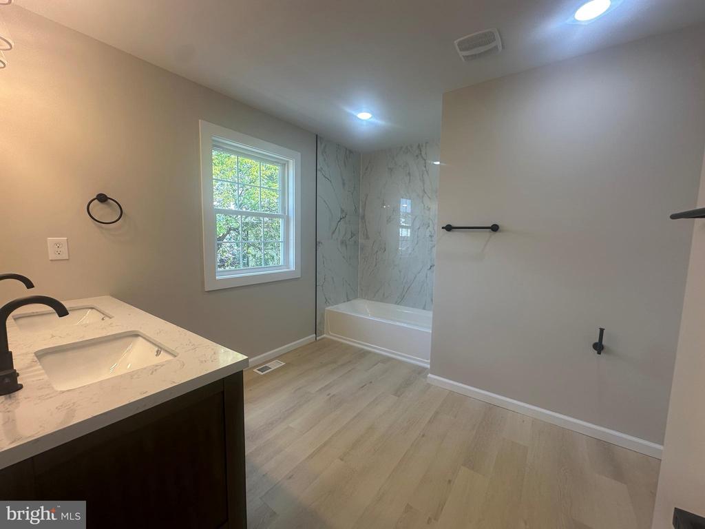 606 FAIRFAX ST, CULPEPER, Virginia 22701, 3 Bedrooms Bedrooms, ,2 BathroomsBathrooms,Residential,606 FAIRFAX ST,VACU2010912 MLS # VACU2010912