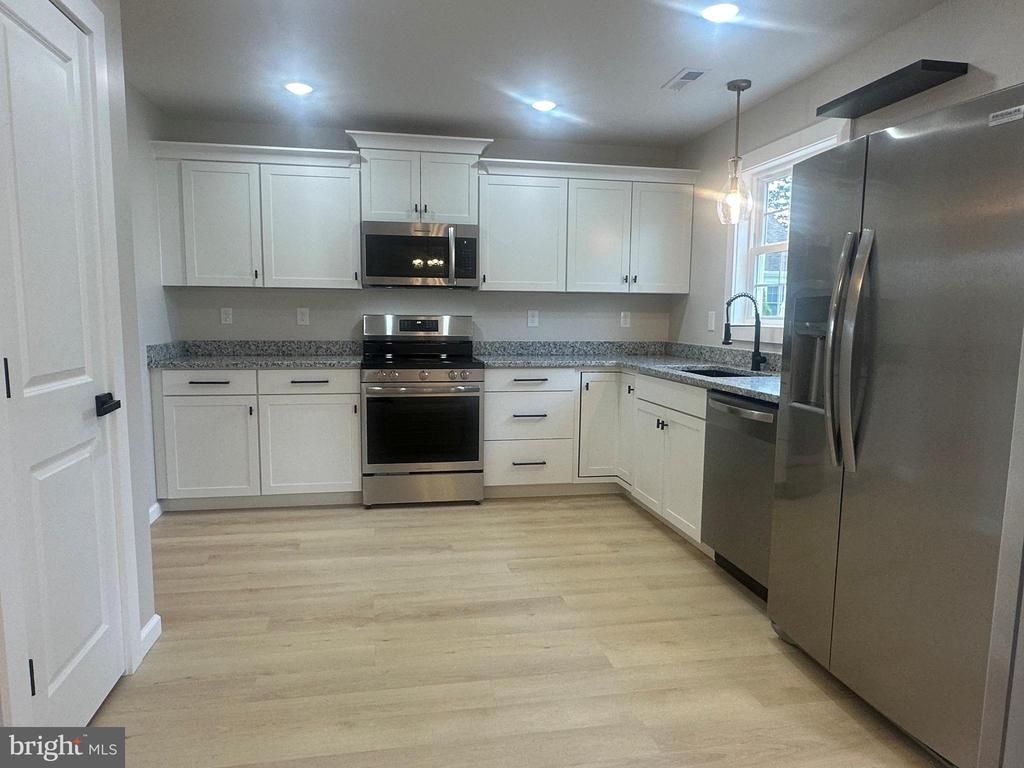 606 FAIRFAX ST, CULPEPER, Virginia 22701, 3 Bedrooms Bedrooms, ,2 BathroomsBathrooms,Residential,606 FAIRFAX ST,VACU2010912 MLS # VACU2010912