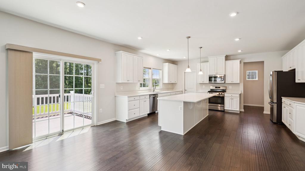 12504 BAINSWOOD CT, FREDERICKSBURG, Virginia 22407, 5 Bedrooms Bedrooms, ,5 BathroomsBathrooms,Residential,12504 BAINSWOOD CT,VASP2034312 MLS # VASP2034312