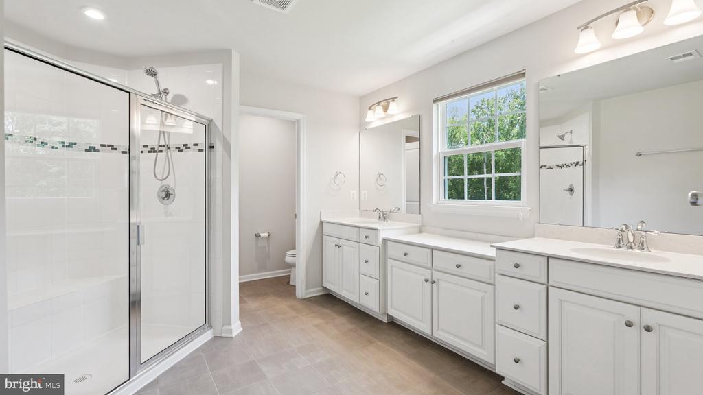 12504 BAINSWOOD CT, FREDERICKSBURG, Virginia 22407, 5 Bedrooms Bedrooms, ,5 BathroomsBathrooms,Residential,12504 BAINSWOOD CT,VASP2034312 MLS # VASP2034312