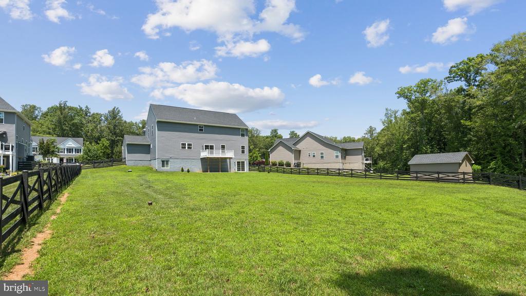 12504 BAINSWOOD CT, FREDERICKSBURG, Virginia 22407, 5 Bedrooms Bedrooms, ,5 BathroomsBathrooms,Residential,12504 BAINSWOOD CT,VASP2034312 MLS # VASP2034312