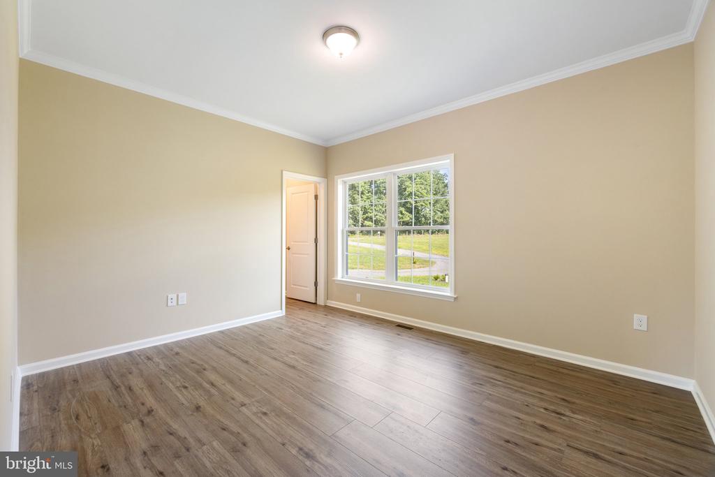 8006 SHERBEYN RD, BEALETON, Virginia, 5 Bedrooms Bedrooms, ,3 BathroomsBathrooms,Residential,8006 SHERBEYN RD,VAFQ2017228 MLS # VAFQ2017228