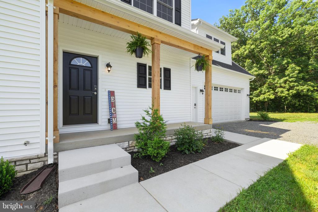 8006 SHERBEYN RD, BEALETON, Virginia, 5 Bedrooms Bedrooms, ,3 BathroomsBathrooms,Residential,8006 SHERBEYN RD,VAFQ2017228 MLS # VAFQ2017228