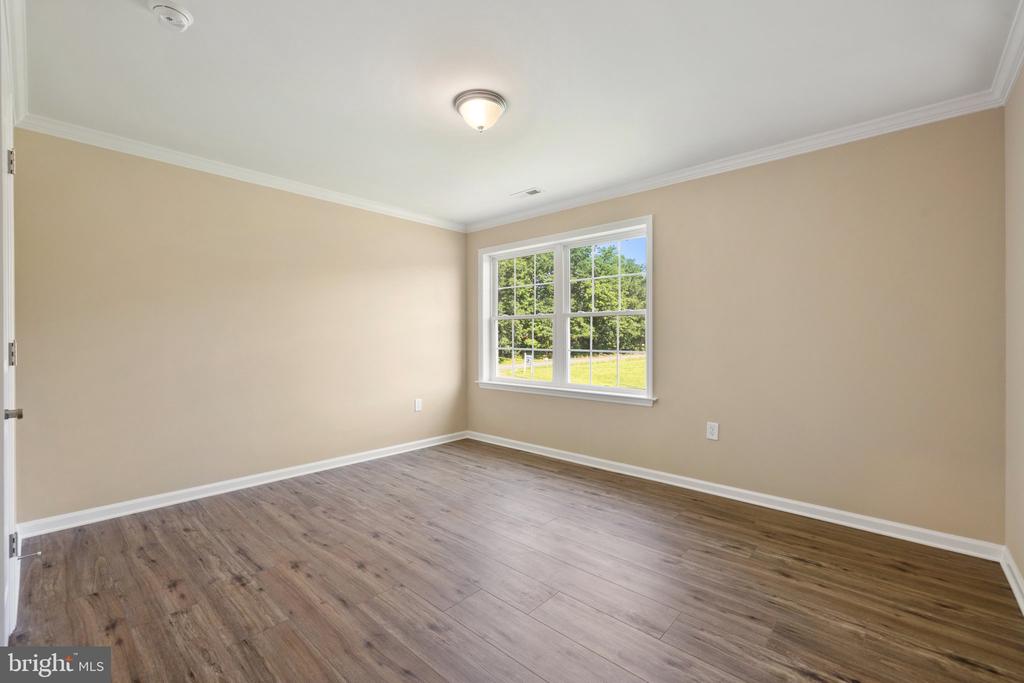 8006 SHERBEYN RD, BEALETON, Virginia, 5 Bedrooms Bedrooms, ,3 BathroomsBathrooms,Residential,8006 SHERBEYN RD,VAFQ2017228 MLS # VAFQ2017228