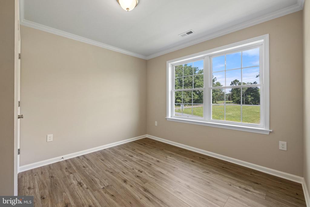 8006 SHERBEYN RD, BEALETON, Virginia, 5 Bedrooms Bedrooms, ,3 BathroomsBathrooms,Residential,8006 SHERBEYN RD,VAFQ2017228 MLS # VAFQ2017228
