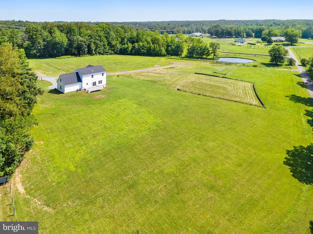 8006 SHERBEYN RD, BEALETON, Virginia, 5 Bedrooms Bedrooms, ,3 BathroomsBathrooms,Residential,8006 SHERBEYN RD,VAFQ2017228 MLS # VAFQ2017228