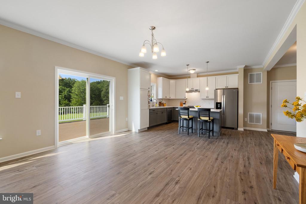 8006 SHERBEYN RD, BEALETON, Virginia, 5 Bedrooms Bedrooms, ,3 BathroomsBathrooms,Residential,8006 SHERBEYN RD,VAFQ2017228 MLS # VAFQ2017228