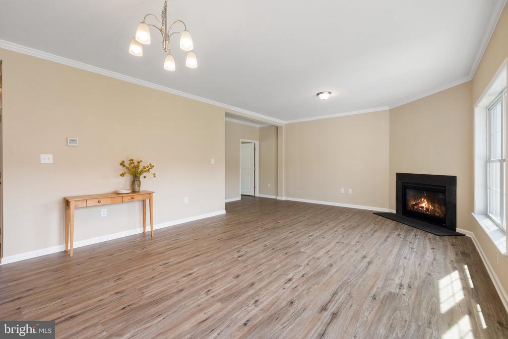 8006 SHERBEYN RD, BEALETON, Virginia, 5 Bedrooms Bedrooms, ,3 BathroomsBathrooms,Residential,8006 SHERBEYN RD,VAFQ2017228 MLS # VAFQ2017228