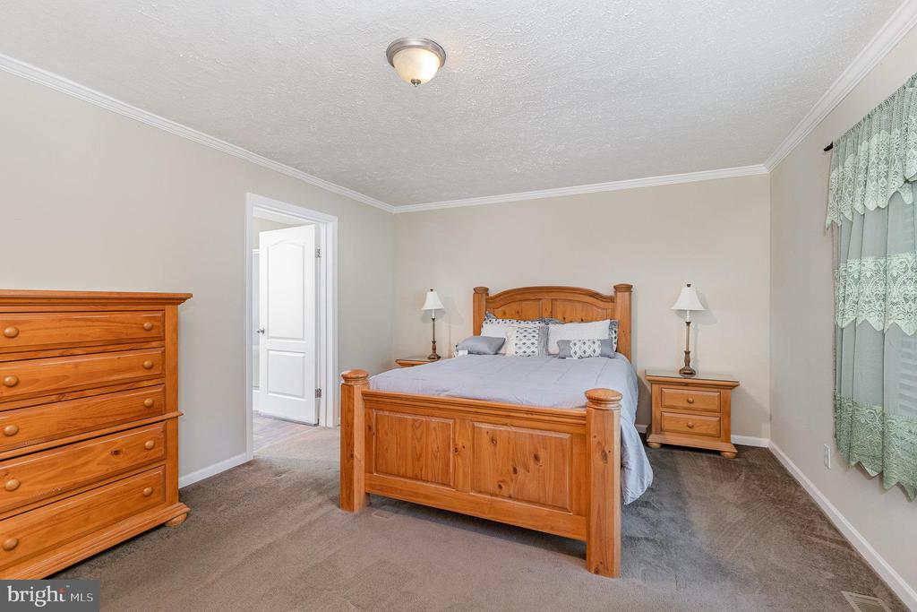 33101 JUNIPER LN, LOCUST GROVE, Virginia 22508, 3 Bedrooms Bedrooms, ,2 BathroomsBathrooms,Residential,33101 JUNIPER LN,VAOR2010046 MLS # VAOR2010046