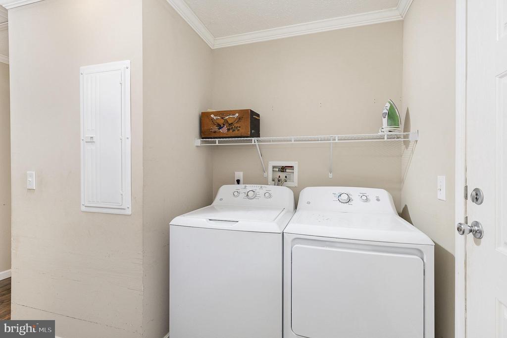 33101 JUNIPER LN, LOCUST GROVE, Virginia 22508, 3 Bedrooms Bedrooms, ,2 BathroomsBathrooms,Residential,33101 JUNIPER LN,VAOR2010046 MLS # VAOR2010046