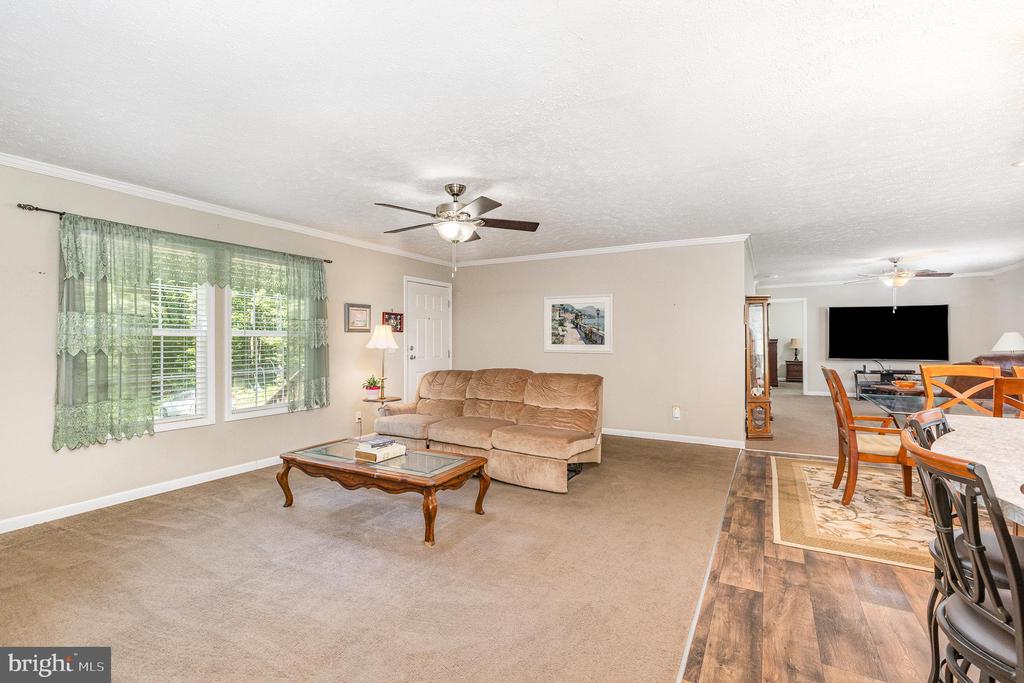 33101 JUNIPER LN, LOCUST GROVE, Virginia 22508, 3 Bedrooms Bedrooms, ,2 BathroomsBathrooms,Residential,33101 JUNIPER LN,VAOR2010046 MLS # VAOR2010046