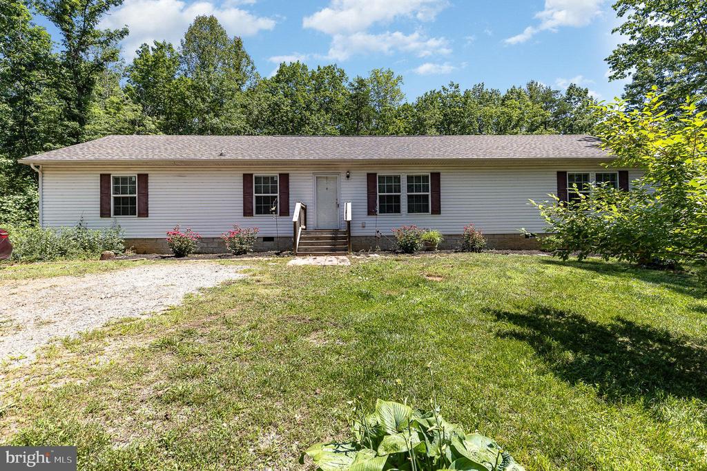 33101 JUNIPER LN, LOCUST GROVE, Virginia 22508, 3 Bedrooms Bedrooms, ,2 BathroomsBathrooms,Residential,33101 JUNIPER LN,VAOR2010046 MLS # VAOR2010046