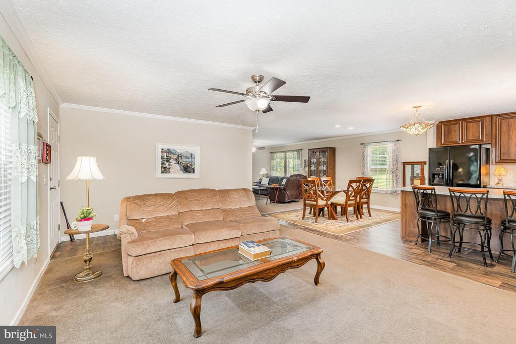 33101 JUNIPER LN, LOCUST GROVE, Virginia 22508, 3 Bedrooms Bedrooms, ,2 BathroomsBathrooms,Residential,33101 JUNIPER LN,VAOR2010046 MLS # VAOR2010046