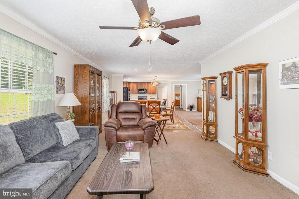 33101 JUNIPER LN, LOCUST GROVE, Virginia 22508, 3 Bedrooms Bedrooms, ,2 BathroomsBathrooms,Residential,33101 JUNIPER LN,VAOR2010046 MLS # VAOR2010046
