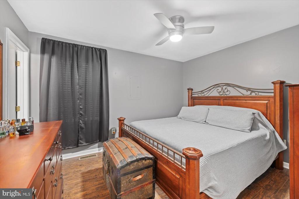 306 PATTERSON AVE, FREDERICKSBURG, Virginia 22407, 3 Bedrooms Bedrooms, ,2 BathroomsBathrooms,Residential,MILL GARDEN,306 PATTERSON AVE,VASP2034322 MLS # VASP2034322