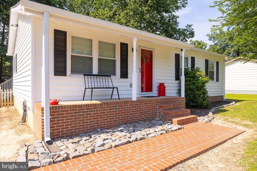 306 PATTERSON AVE, FREDERICKSBURG, Virginia 22407, 3 Bedrooms Bedrooms, ,2 BathroomsBathrooms,Residential,MILL GARDEN,306 PATTERSON AVE,VASP2034322 MLS # VASP2034322