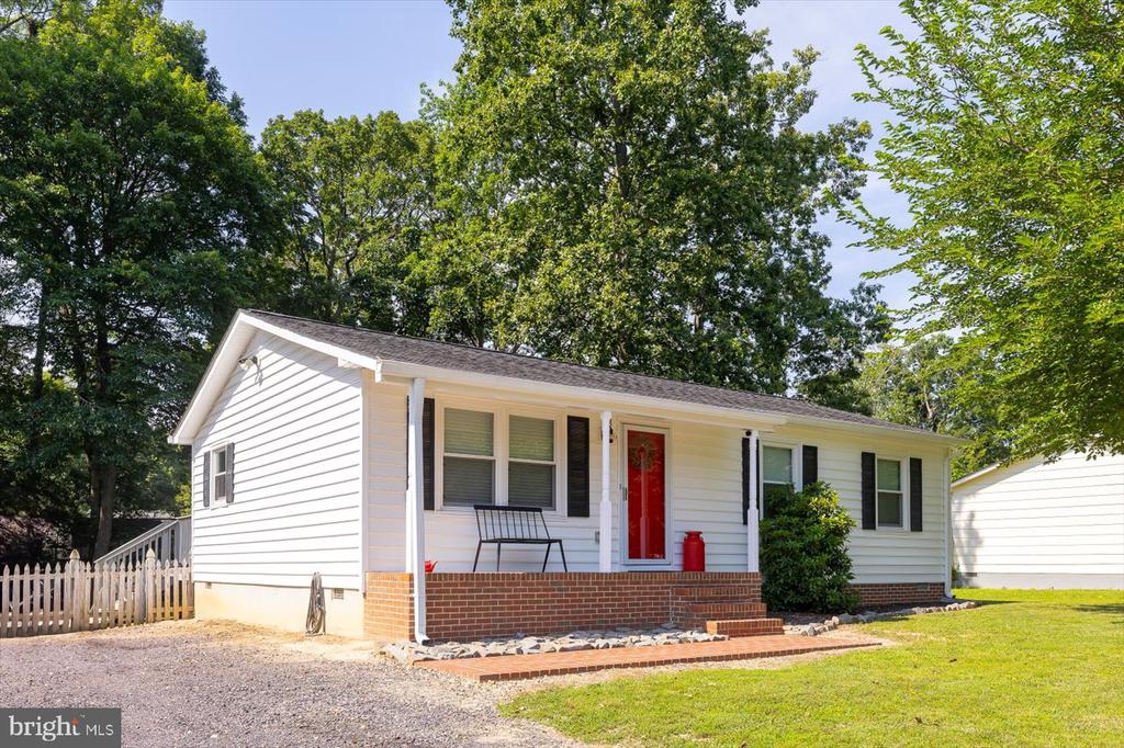 306 PATTERSON AVE, FREDERICKSBURG, Virginia 22407, 3 Bedrooms Bedrooms, ,2 BathroomsBathrooms,Residential,MILL GARDEN,306 PATTERSON AVE,VASP2034322 MLS # VASP2034322
