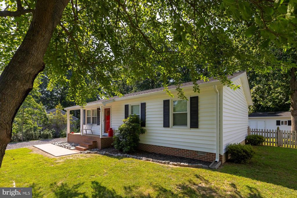 306 PATTERSON AVE, FREDERICKSBURG, Virginia 22407, 3 Bedrooms Bedrooms, ,2 BathroomsBathrooms,Residential,MILL GARDEN,306 PATTERSON AVE,VASP2034322 MLS # VASP2034322