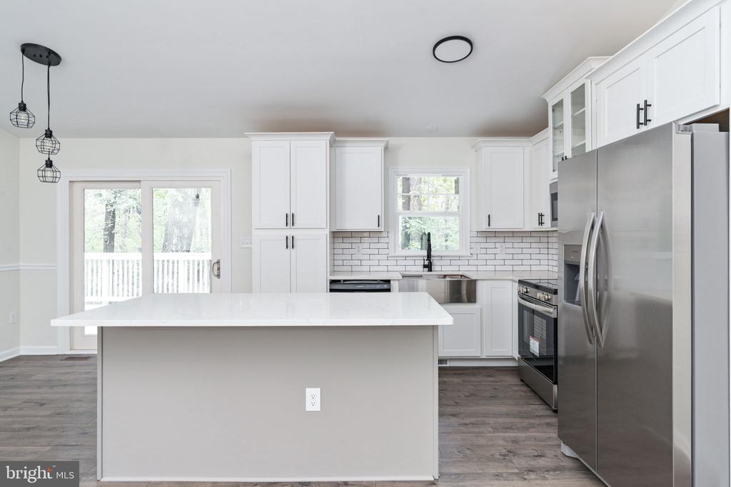 12719 PICKETT CT, SPOTSYLVANIA, Virginia 22551, 4 Bedrooms Bedrooms, ,2 BathroomsBathrooms,Residential,12719 PICKETT CT,VASP2034326 MLS # VASP2034326