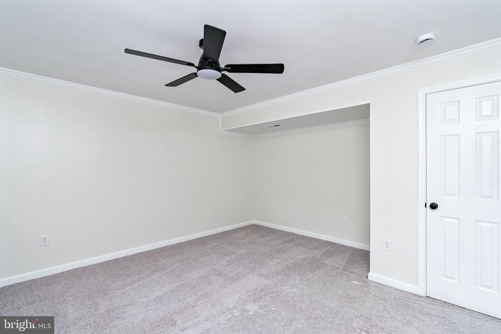 12719 PICKETT CT, SPOTSYLVANIA, Virginia 22551, 4 Bedrooms Bedrooms, ,2 BathroomsBathrooms,Residential,12719 PICKETT CT,VASP2034326 MLS # VASP2034326