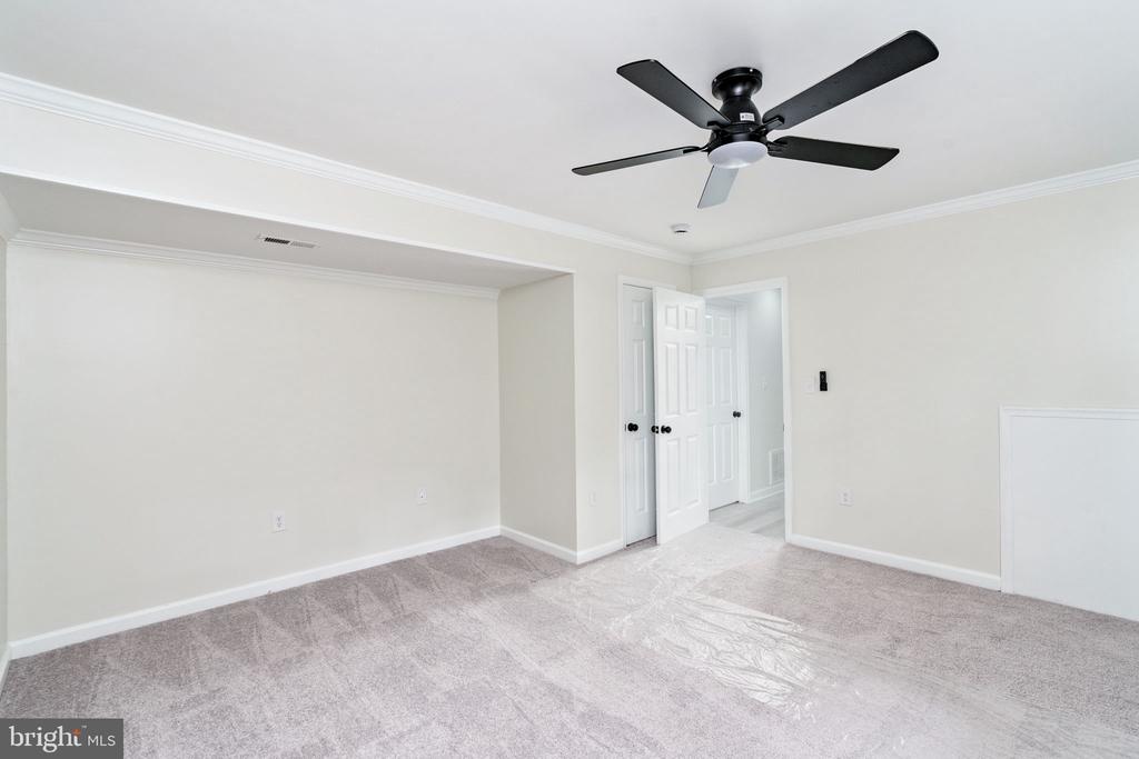 12719 PICKETT CT, SPOTSYLVANIA, Virginia 22551, 4 Bedrooms Bedrooms, ,2 BathroomsBathrooms,Residential,12719 PICKETT CT,VASP2034326 MLS # VASP2034326