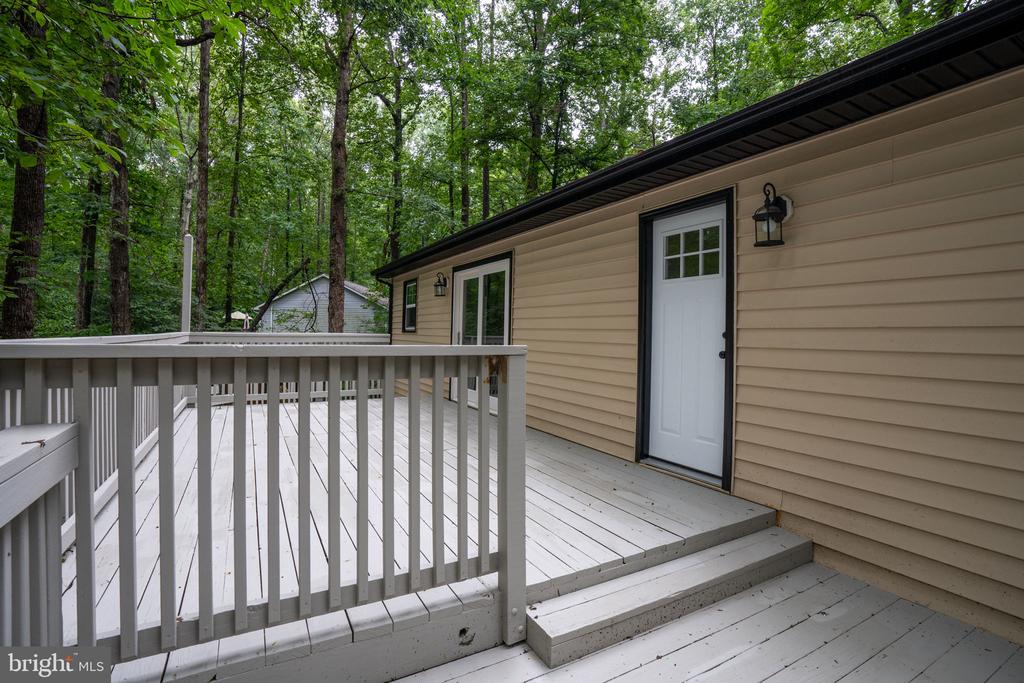 12719 PICKETT CT, SPOTSYLVANIA, Virginia 22551, 4 Bedrooms Bedrooms, ,2 BathroomsBathrooms,Residential,12719 PICKETT CT,VASP2034326 MLS # VASP2034326
