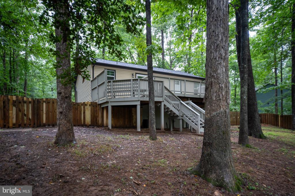 12719 PICKETT CT, SPOTSYLVANIA, Virginia 22551, 4 Bedrooms Bedrooms, ,2 BathroomsBathrooms,Residential,12719 PICKETT CT,VASP2034326 MLS # VASP2034326
