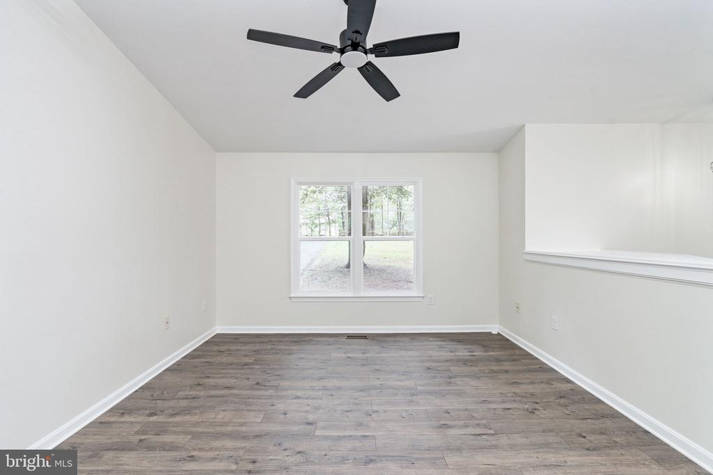 12719 PICKETT CT, SPOTSYLVANIA, Virginia 22551, 4 Bedrooms Bedrooms, ,2 BathroomsBathrooms,Residential,12719 PICKETT CT,VASP2034326 MLS # VASP2034326
