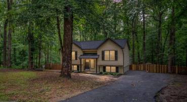 12719 PICKETT CT, SPOTSYLVANIA, Virginia 22551, 4 Bedrooms Bedrooms, ,2 BathroomsBathrooms,Residential,12719 PICKETT CT,VASP2034326 MLS # VASP2034326