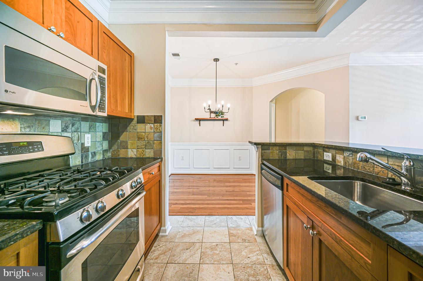 512 SUNSET VIEW TER SE #302, LEESBURG, Virginia 20175, 1 Bedroom Bedrooms, 6 Rooms Rooms,1 BathroomBathrooms,Residential,For sale,512 SUNSET VIEW TER SE #302,VALO2094960 MLS # VALO2094960