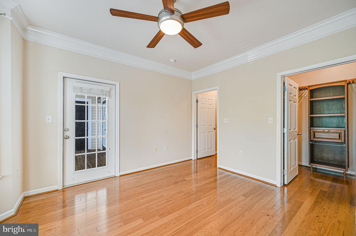 512 SUNSET VIEW TER SE #302, LEESBURG, Virginia 20175, 1 Bedroom Bedrooms, 6 Rooms Rooms,1 BathroomBathrooms,Residential,For sale,512 SUNSET VIEW TER SE #302,VALO2094960 MLS # VALO2094960