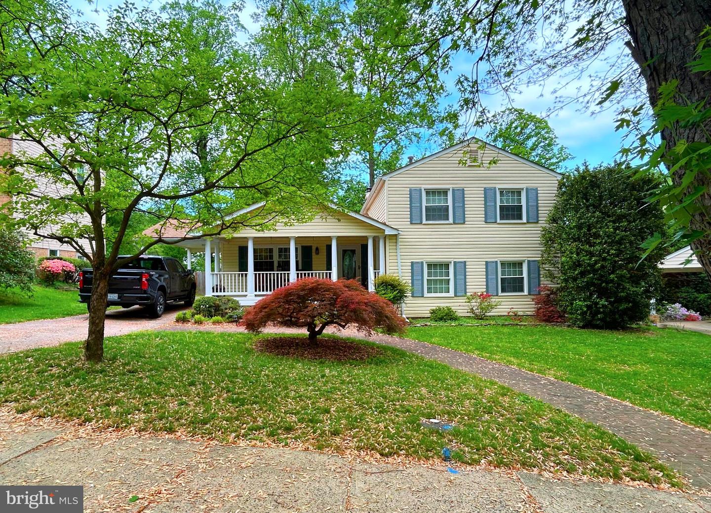 2234 SENSENEY LN, FALLS CHURCH, Virginia 22043, 5 Bedrooms Bedrooms, ,2 BathroomsBathrooms,Residential,For sale,2234 SENSENEY LN,VAFX2237770 MLS # VAFX2237770