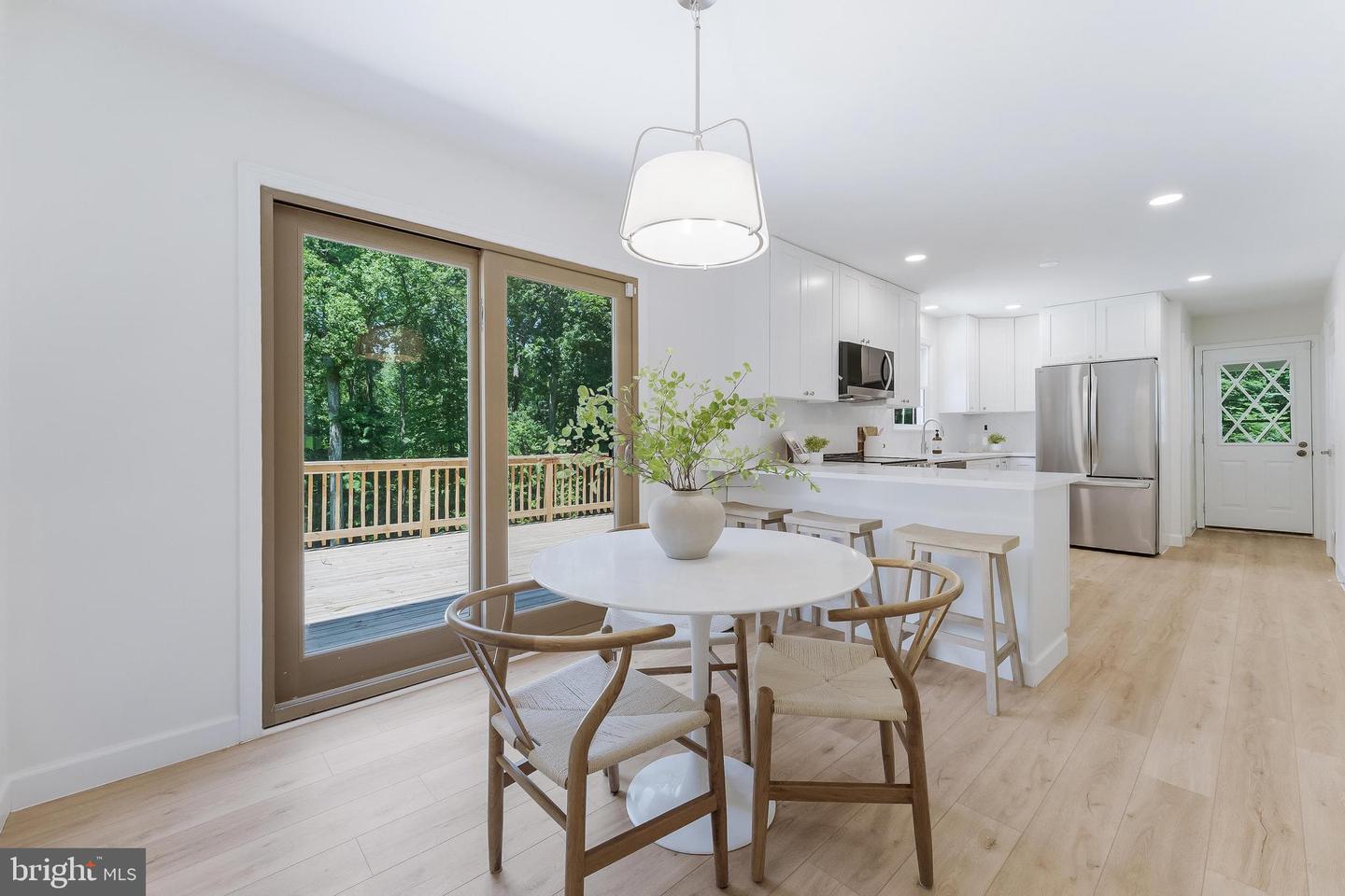 8817 BRIDLE WOOD DR, SPRINGFIELD, Virginia 22152, 5 Bedrooms Bedrooms, ,2 BathroomsBathrooms,Residential,For sale,8817 BRIDLE WOOD DR,VAFX2238688 MLS # VAFX2238688
