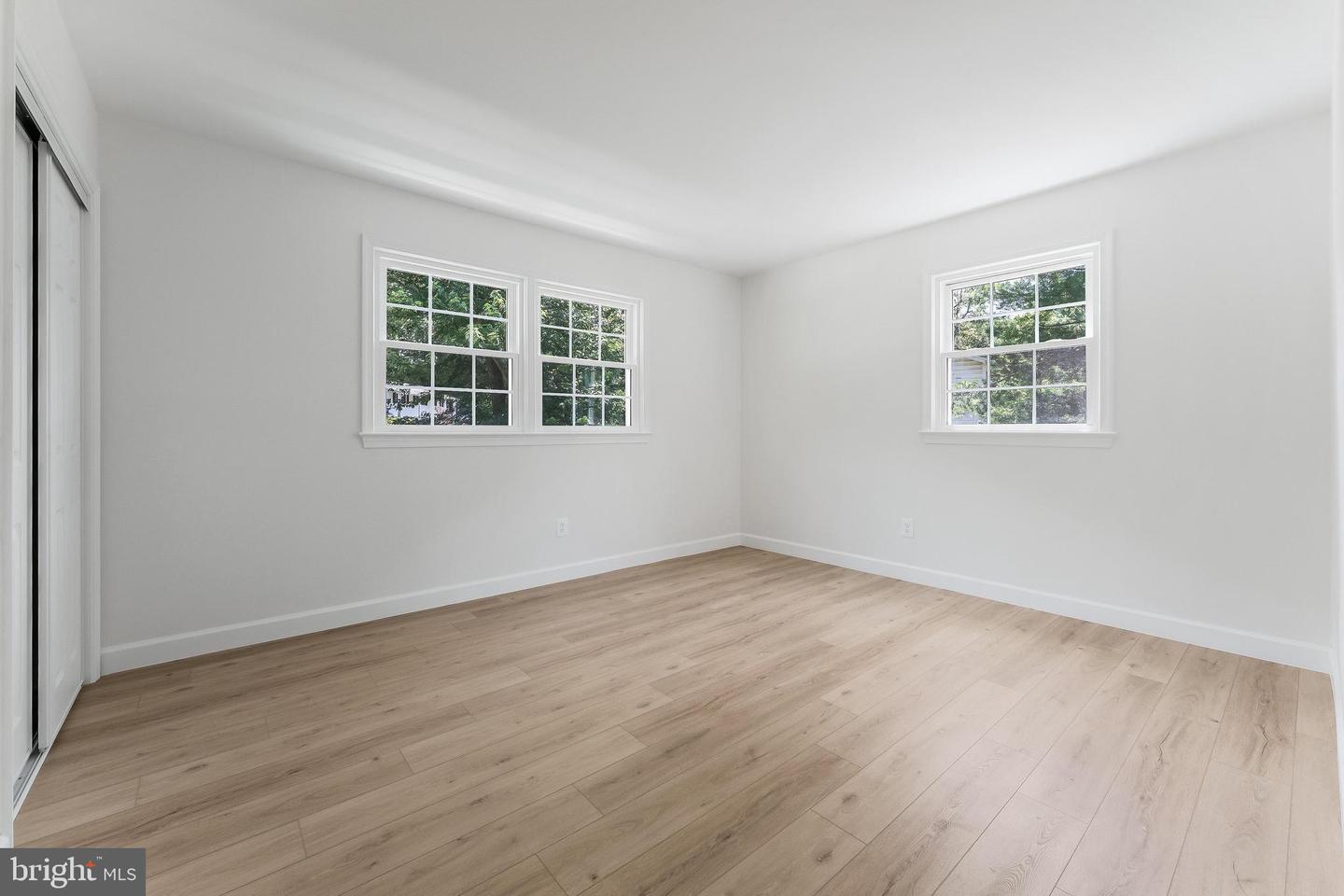 8817 BRIDLE WOOD DR, SPRINGFIELD, Virginia 22152, 5 Bedrooms Bedrooms, ,2 BathroomsBathrooms,Residential,For sale,8817 BRIDLE WOOD DR,VAFX2238688 MLS # VAFX2238688