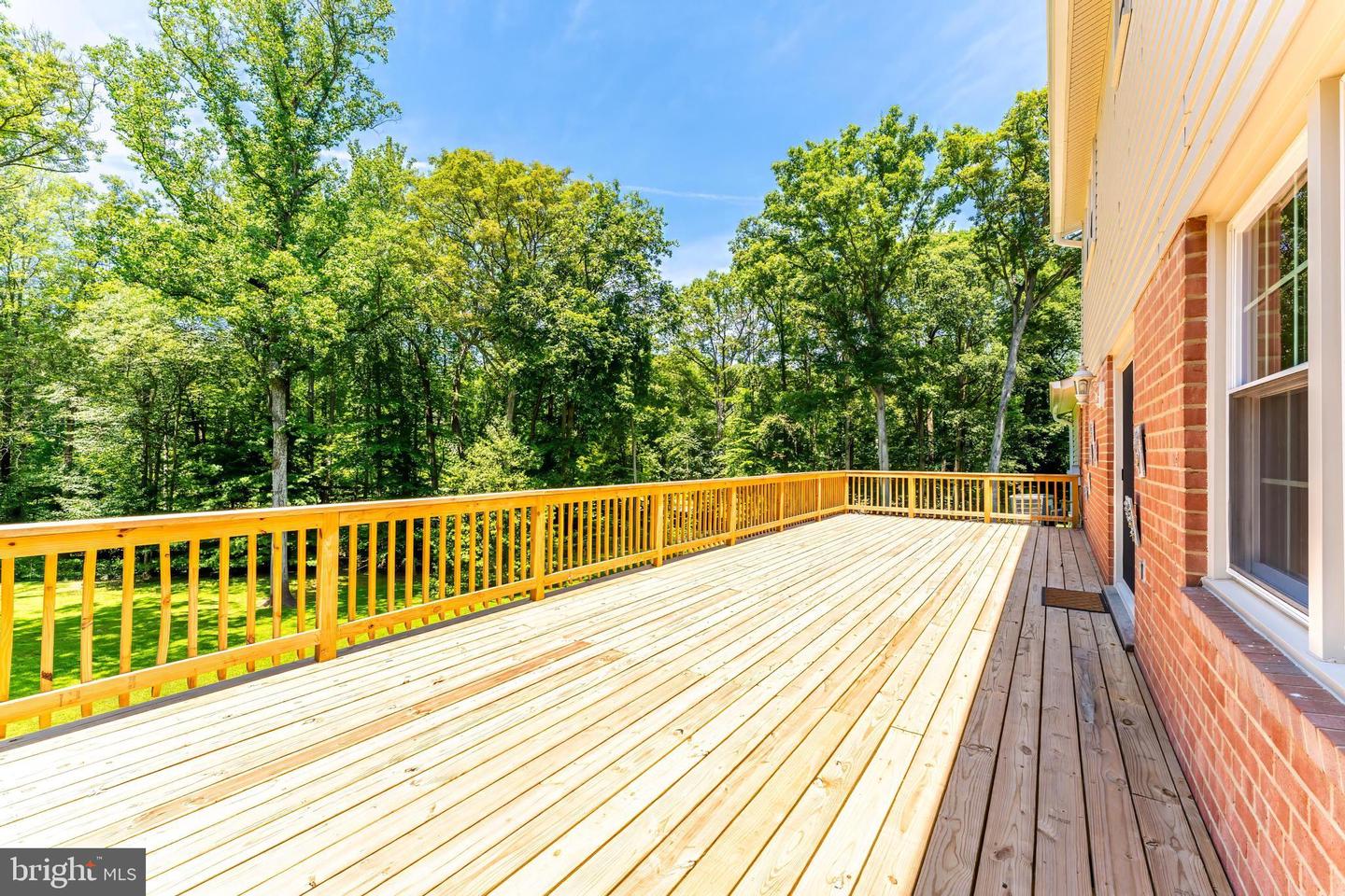 8817 BRIDLE WOOD DR, SPRINGFIELD, Virginia 22152, 5 Bedrooms Bedrooms, ,2 BathroomsBathrooms,Residential,For sale,8817 BRIDLE WOOD DR,VAFX2238688 MLS # VAFX2238688