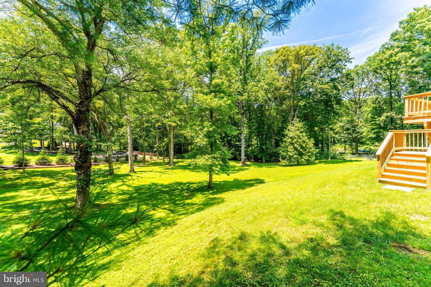 8817 BRIDLE WOOD DR, SPRINGFIELD, Virginia 22152, 5 Bedrooms Bedrooms, ,2 BathroomsBathrooms,Residential,For sale,8817 BRIDLE WOOD DR,VAFX2238688 MLS # VAFX2238688