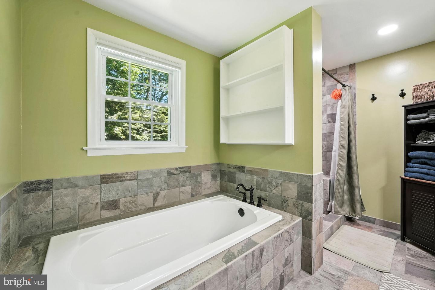 10282 GREYSTONE RD, MANASSAS, Virginia 20111, 3 Bedrooms Bedrooms, ,3 BathroomsBathrooms,Residential,For sale,10282 GREYSTONE RD,VAPW2093988 MLS # VAPW2093988