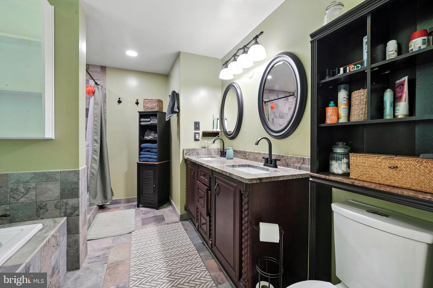 10282 GREYSTONE RD, MANASSAS, Virginia 20111, 3 Bedrooms Bedrooms, ,3 BathroomsBathrooms,Residential,For sale,10282 GREYSTONE RD,VAPW2093988 MLS # VAPW2093988